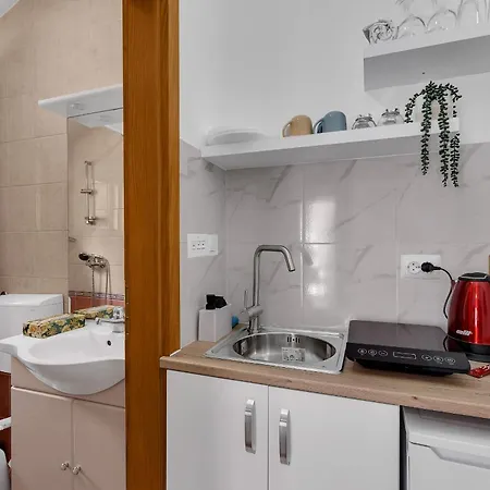 Rea Apartmán Makarská
