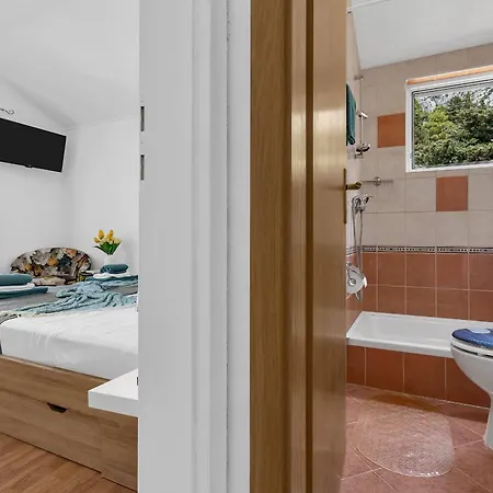 Rea Apartmán