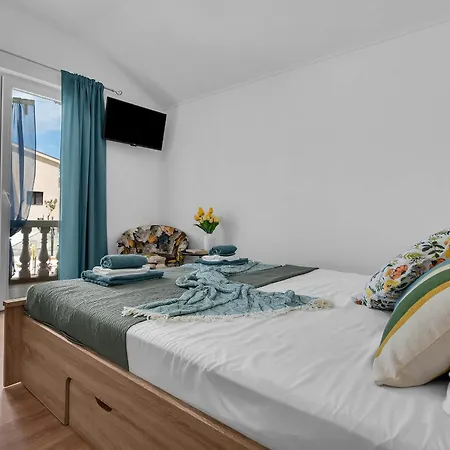 Rea Apartment *